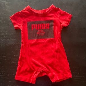 Puma onesie size 6-9M